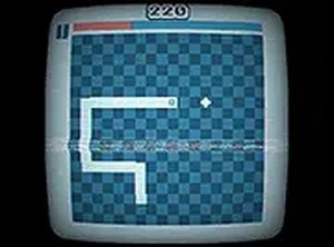 Grid Serpent Maze Runner
